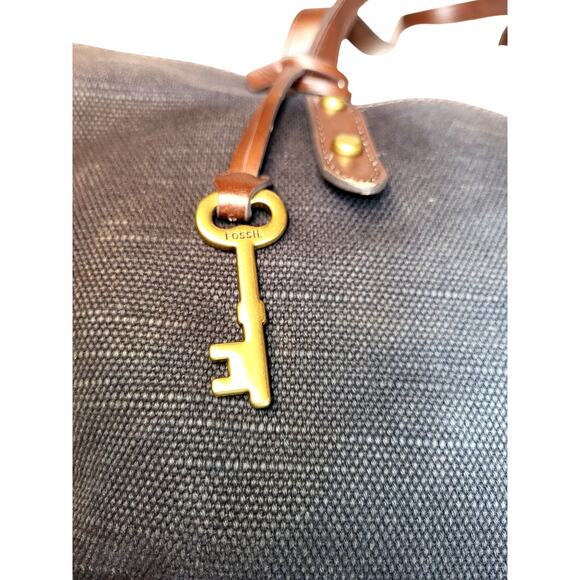 Vintage Fossil Canvas & Leather Hobo Tote Black/ Brown Key Bag Charm 16" - Picture 2 of 7